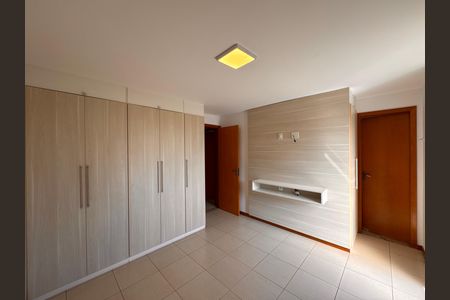 Apartamento para alugar com 160m², 3 quartos e 3 vagasSuíte