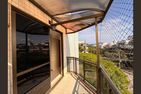 Apartamento para alugar com 160m², 3 quartos e 3 vagasSuíte - Varanda