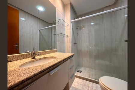 Apartamento para alugar com 160m², 3 quartos e 3 vagasBanheiro Social