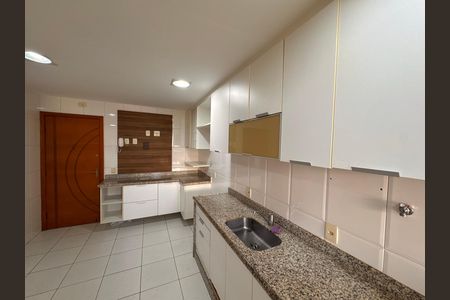 Apartamento para alugar com 160m², 3 quartos e 3 vagasCozinha e Área de Serviço