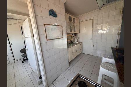 Apartamento à venda com 68m², 1 quarto e 1 vaga