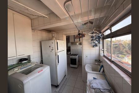 Apartamento à venda com 68m², 1 quarto e 1 vaga