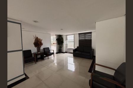 Apartamento à venda com 68m², 1 quarto e 1 vaga