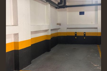 Apartamento à venda com 68m², 1 quarto e 1 vaga