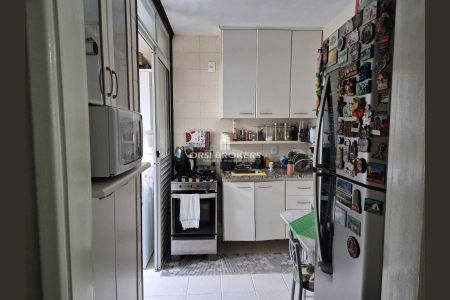 Casa de Condomínio à venda com 3 quartos, 115m² em Jardim das Esmeraldas, São Paulo