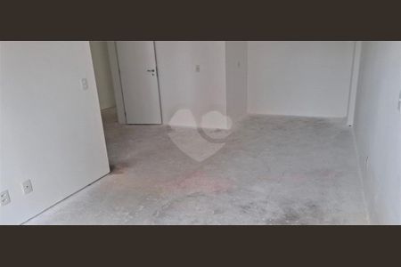 Apartamento à venda com 180m², 3 quartos e 1 vaga