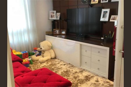 Apartamento à venda com 220m², 4 quartos e 4 vagas