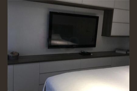 Apartamento à venda com 220m², 4 quartos e 4 vagas