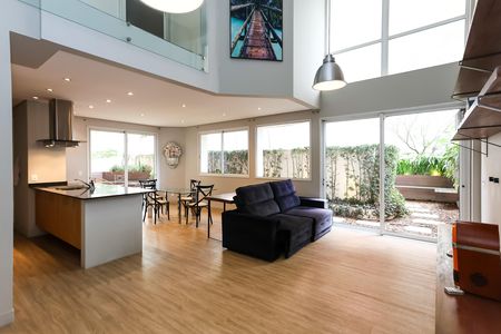 Sala  de apartamento para alugar com 1 quarto, 130m² em Vila Morumbi, São Paulo