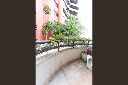 Apartamento para alugar com 130m², 1 quarto e 2 vagas Apartamento para alugar com 130m², 1 quarto e 2 vagassacada da Suíte