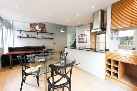 Apartamento para alugar com 130m², 1 quarto e 2 vagas Apartamento para alugar com 130m², 1 quarto e 2 vagasquintal