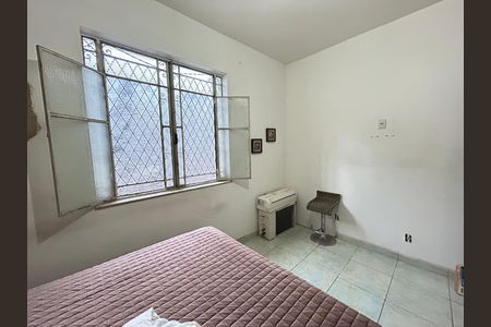 Casa de condomínio para alugar com 197m², 3 quartos e 4 vagasQuarto 3