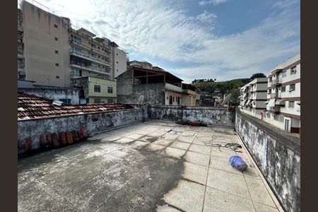 Casa de condomínio para alugar com 197m², 3 quartos e 4 vagasTerraço