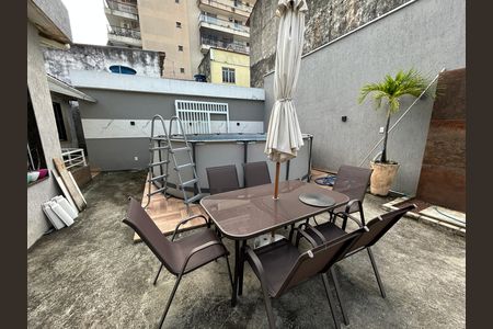Casa de condomínio para alugar com 197m², 3 quartos e 4 vagasÁrea comum
