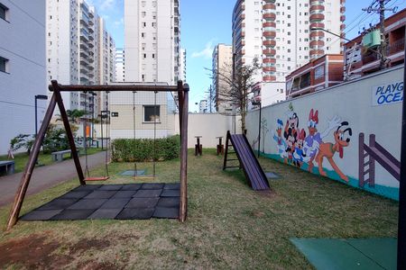 Apartamento para alugar com 44m², 2 quartos e 1 vaga Apartamento para alugar com 44m², 2 quartos e 1 vagaÁrea comum - Playground