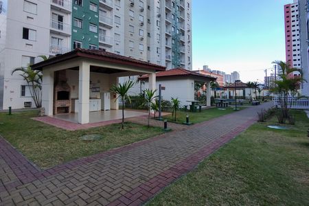 Apartamento para alugar com 44m², 2 quartos e 1 vaga Apartamento para alugar com 44m², 2 quartos e 1 vagaÁrea comum - Churrasqueira