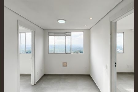 Apartamento para alugar com 33m², 2 quartos e sem vaga Apartamento para alugar com 33m², 2 quartos e sem vagaSala