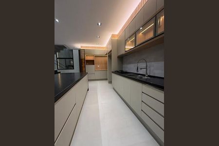 Casa à venda com 3 quartos, 267m² em Jardim Sao Marcos, Valinhos