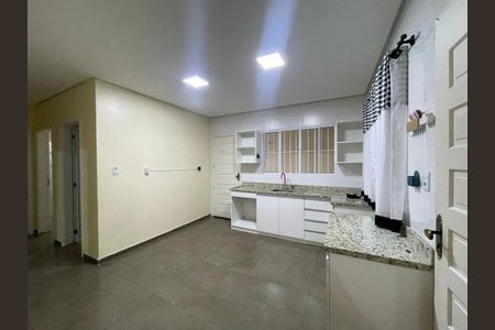 Cozinha de casa à venda com 3 quartos, 130m² em São José, Canoas
