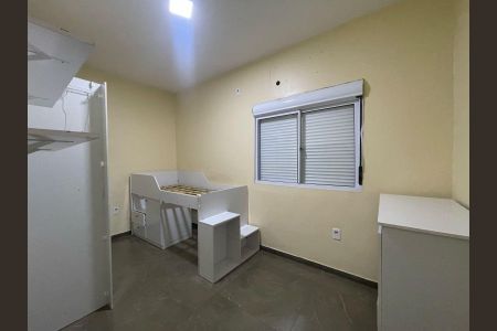 Quarto de casa à venda com 3 quartos, 130m² em São José, Canoas
