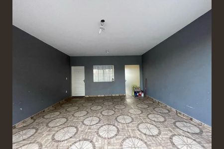 Casa à venda com 130m², 3 quartos e 2 vagasÁrea externa