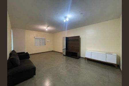 Sala de casa à venda com 3 quartos, 130m² em São José, Canoas