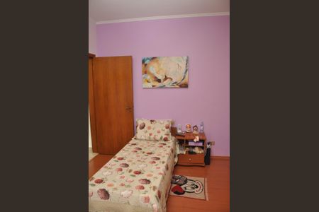 Casa à venda com 4 quartos, 263m² em Vila Camilópolis, Santo André