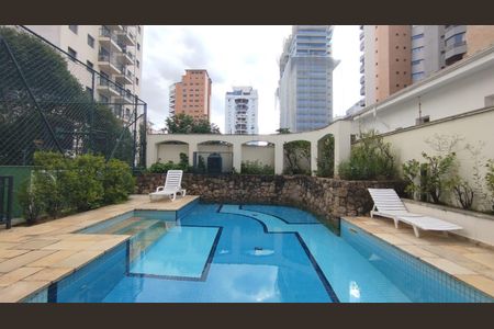 Apartamento para alugar com 130m², 2 quartos e 2 vagas