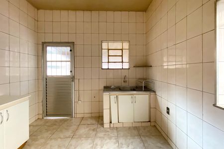 Casa à venda com 420m², 4 quartos e 1 vagaCozinha