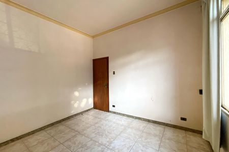 Casa à venda com 420m², 4 quartos e 1 vagaQuarto 1