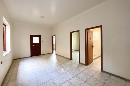 Sala de casa à venda com 4 quartos, 420m² em Centro, Nova Lima