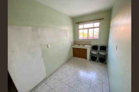 Casa à venda com 3 quartos, 141m² em Vila Bancaria Munhoz, São Paulo