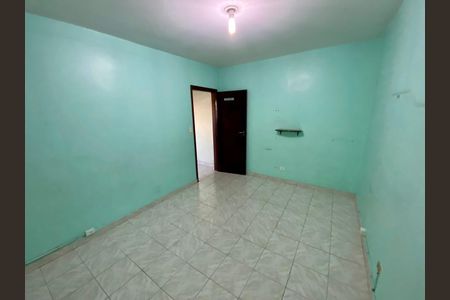 Casa à venda com 3 quartos, 141m² em Vila Bancaria Munhoz, São Paulo