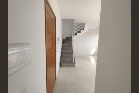 Apartamento à venda com 92m², 2 quartos e 1 vaga