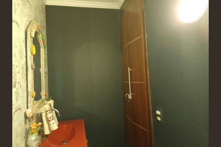Casa à venda com 97m², 3 quartos e 2 vagas