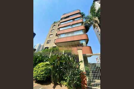 Apartamento para alugar com 242m², 3 quartos e 3 vagasFachada