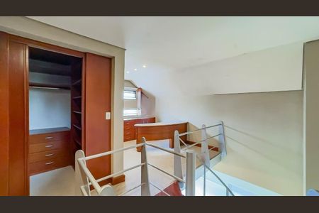 Apartamento para alugar com 242m², 3 quartos e 3 vagasEscritório