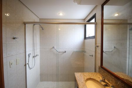 Apartamento para alugar com 242m², 3 quartos e 3 vagasSuíte da Suíte 3