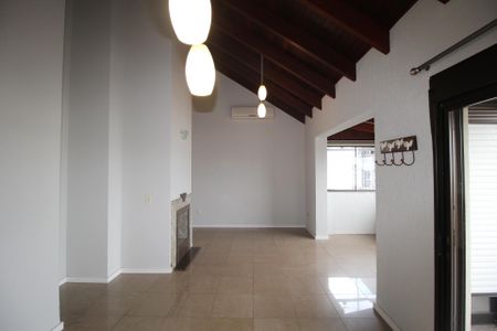 Apartamento para alugar com 242m², 3 quartos e 3 vagasCobertura
