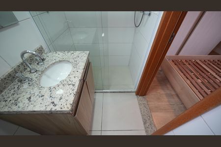 Apartamento para alugar com 73m², 2 quartos e 2 vagasBanheiro da Suíte