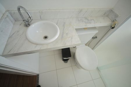 Apartamento para alugar com 60m², 2 quartos e 1 vagaBanheiro 