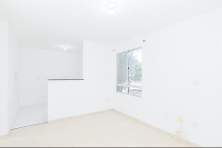 Sala de apartamento para alugar com 2 quartos, 43m² em Água Chata, Guarulhos