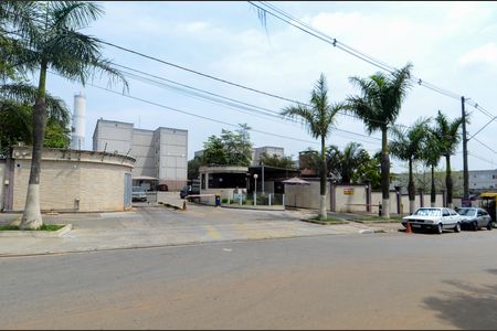 Apartamento para alugar com 43m², 2 quartos e 1 vagaFachada do Condominio 