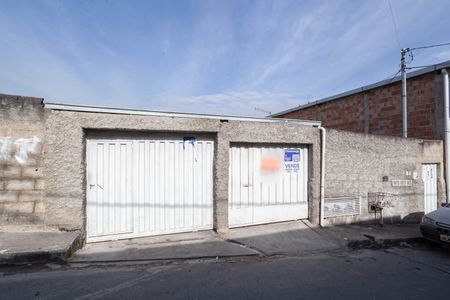 Casa à venda com 400m², 4 quartos e 2 vagasFachada