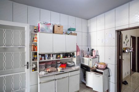 Casa à venda com 400m², 4 quartos e 2 vagasCozinha