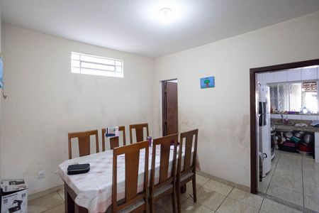 Casa à venda com 400m², 4 quartos e 2 vagasCopa