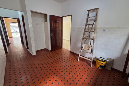Casa para alugar com 70m², 2 quartos e 2 vagas Casa para alugar com 70m², 2 quartos e 2 vagasCozinha