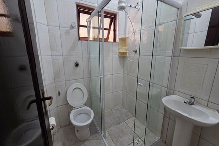 Casa para alugar com 70m², 2 quartos e 2 vagas Casa para alugar com 70m², 2 quartos e 2 vagasBanheiro