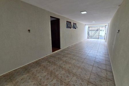 Casa para alugar com 70m², 2 quartos e 2 vagas Casa para alugar com 70m², 2 quartos e 2 vagasGaragem
