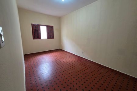 Casa para alugar com 70m², 2 quartos e 2 vagas Casa para alugar com 70m², 2 quartos e 2 vagasQuarto 2